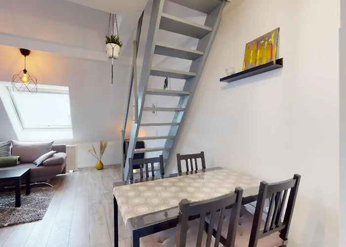 Urgemuetliche Maisonnette Mit Klimaanlage By Interhome