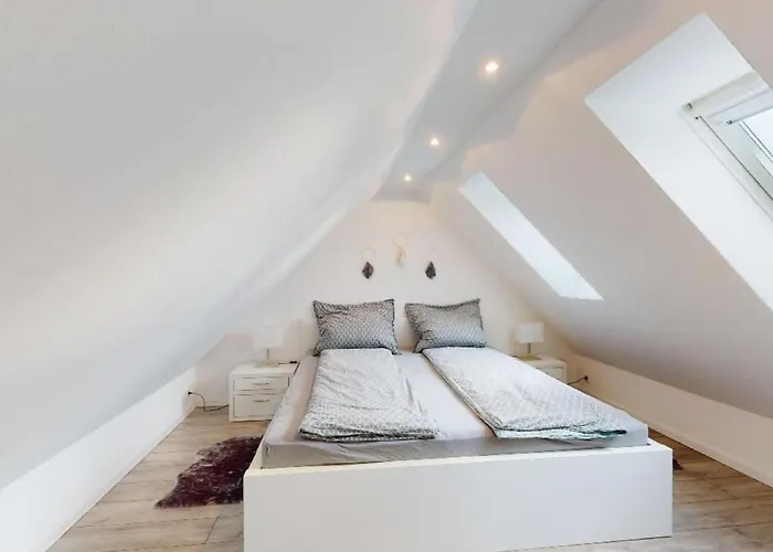 Urgemuetliche Maisonnette Mit Klimaanlage By Interhome Apartmán *
